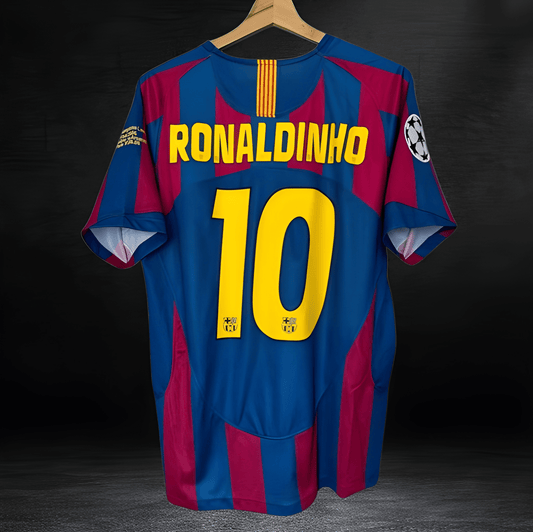 Ronaldinho #10 FC Barcelona 2005/06 Home Shirt – Retro Vintage Jersey