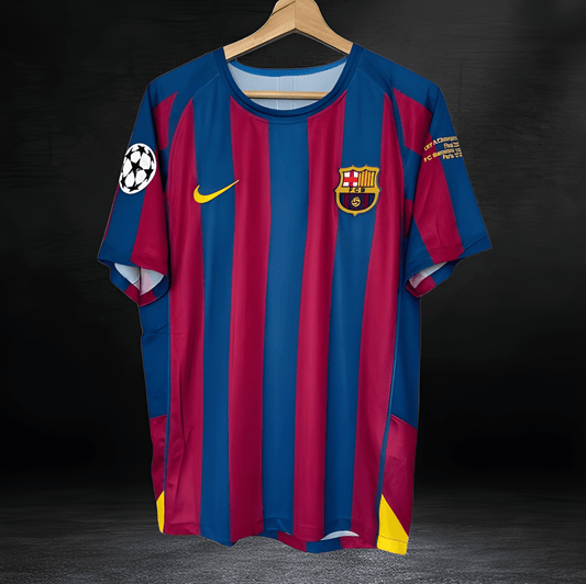 Ronaldinho #10 FC Barcelona 2005/06 Home Shirt – Retro Vintage Jersey